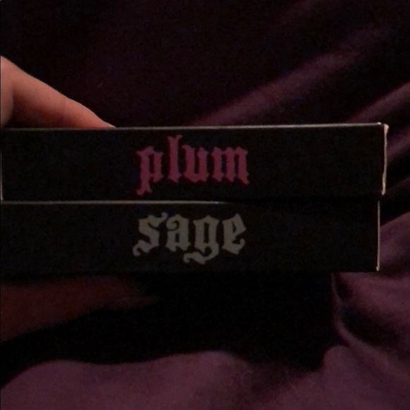 Never opened or used rare Kat Von D quads - Picture 4 of 4